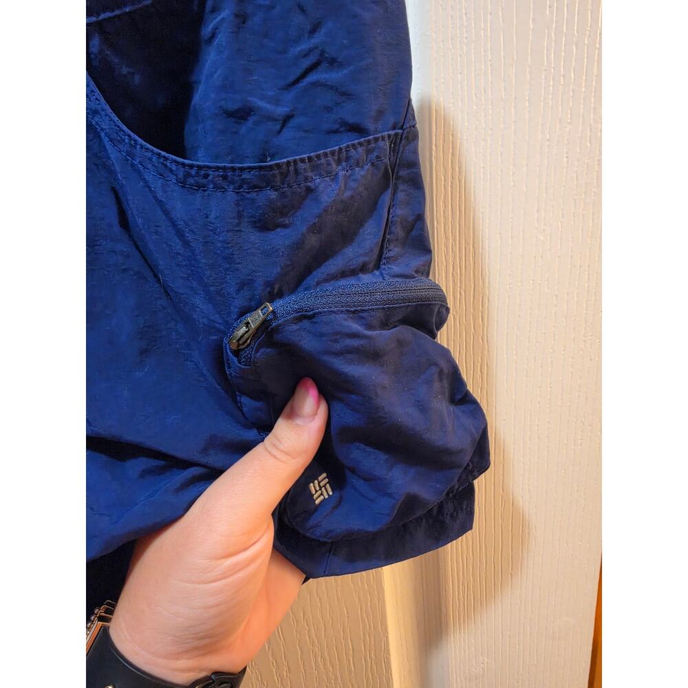 Columbia AL4574 Navy Cargo Hiking Shorts Belted Gorpcore M - Picture 4 of 10